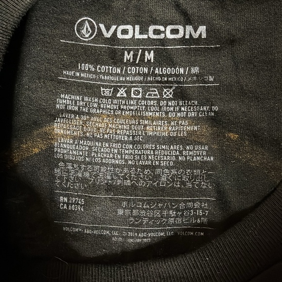 Men’s Volcom Freeedom Eagle Black Tee - Picture 9 of 9